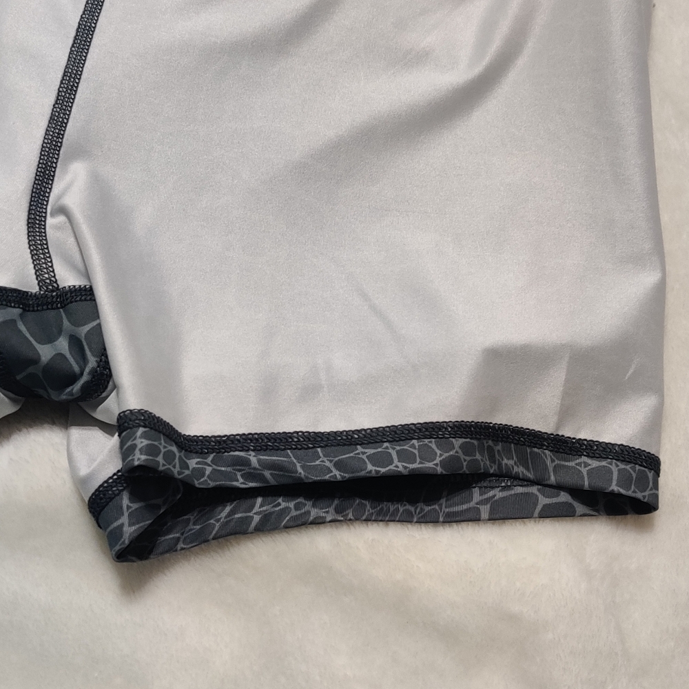 IMPACT RUN SHORT XL - Picture 11 of 11